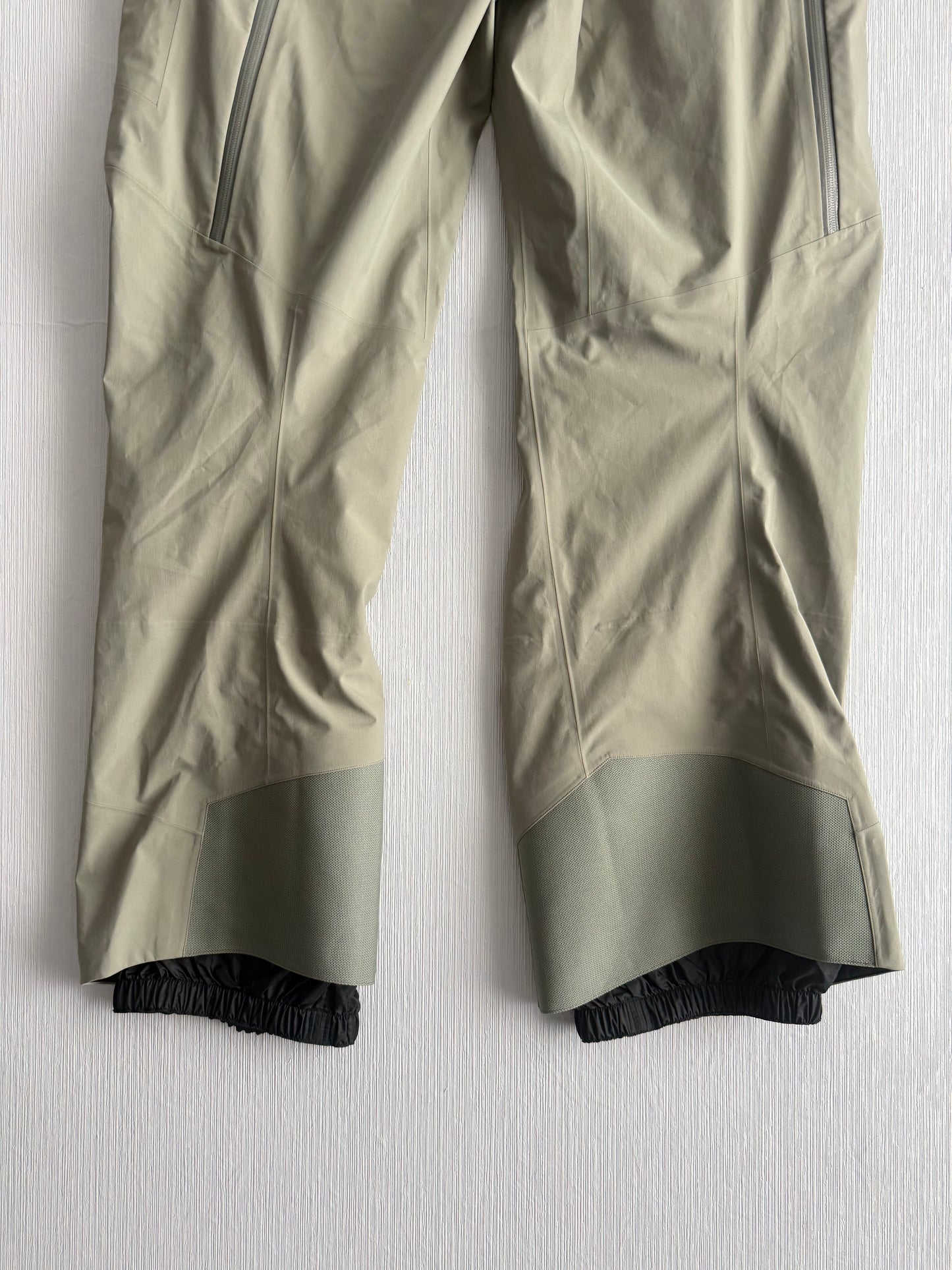 Arc’teryx Sabre Pant Men's in Quail Grey