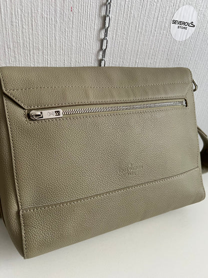 Louis Vuitton Takeoff Messenger Aerogram Sage Green Bag