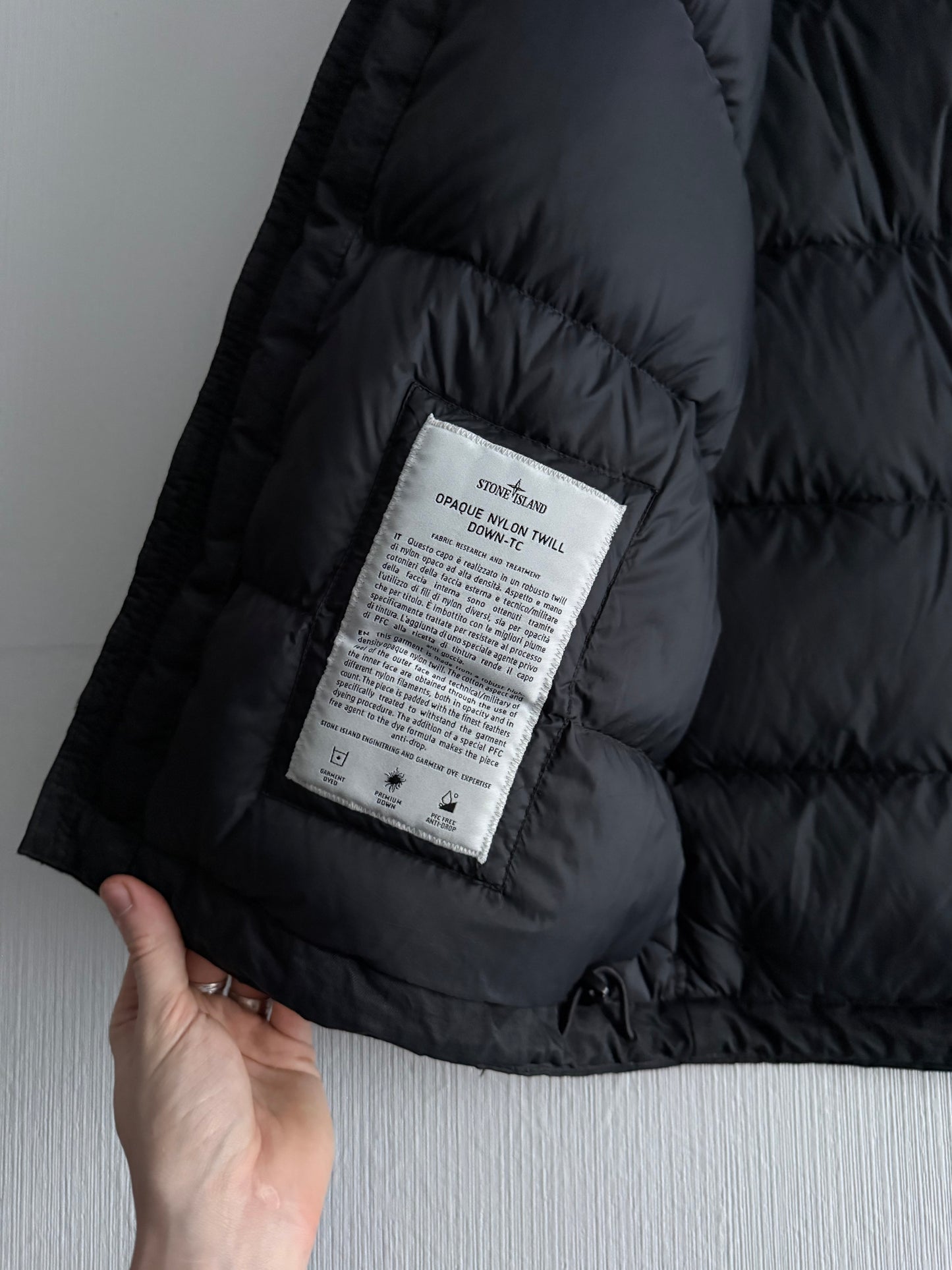 Stone Island AW22 Down Balaclava Jacket Opaque Nylon Twill Black