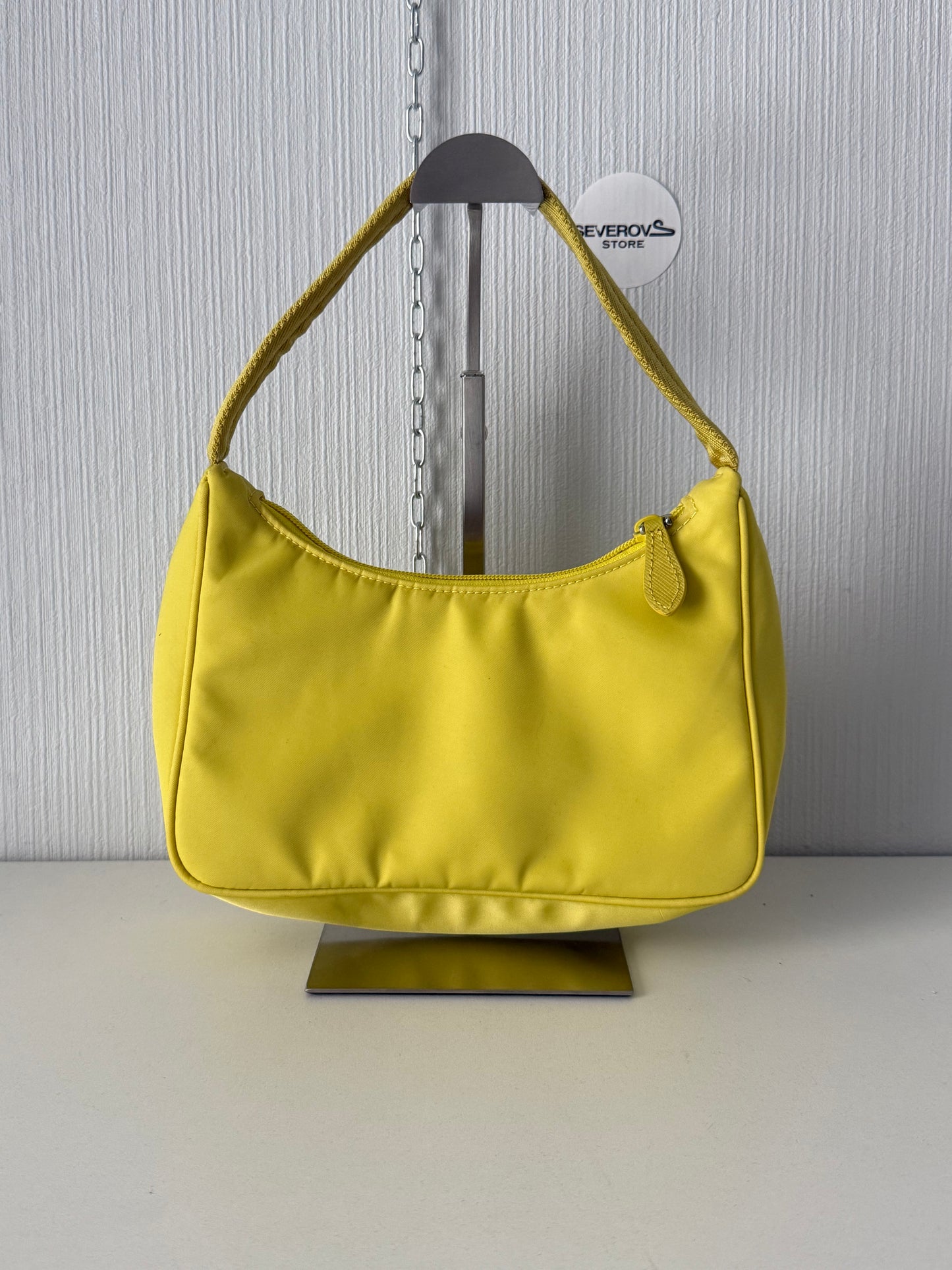 Prada Re-edition 2000 Nylon Shoulder Bag In Yellow