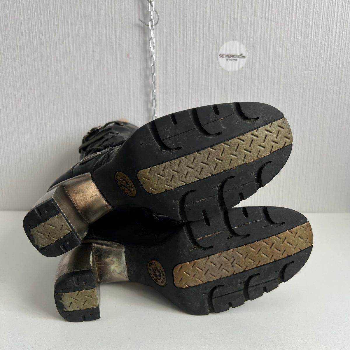 New Rock Trail Heeled Black Leather Boots