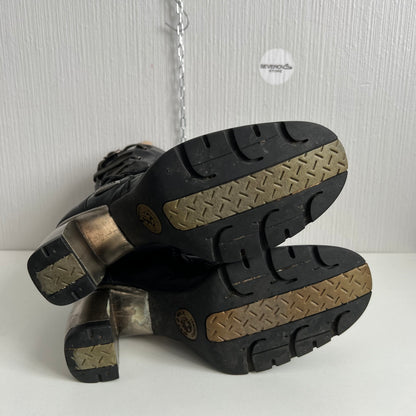 New Rock Trail Heeled Black Leather Boots