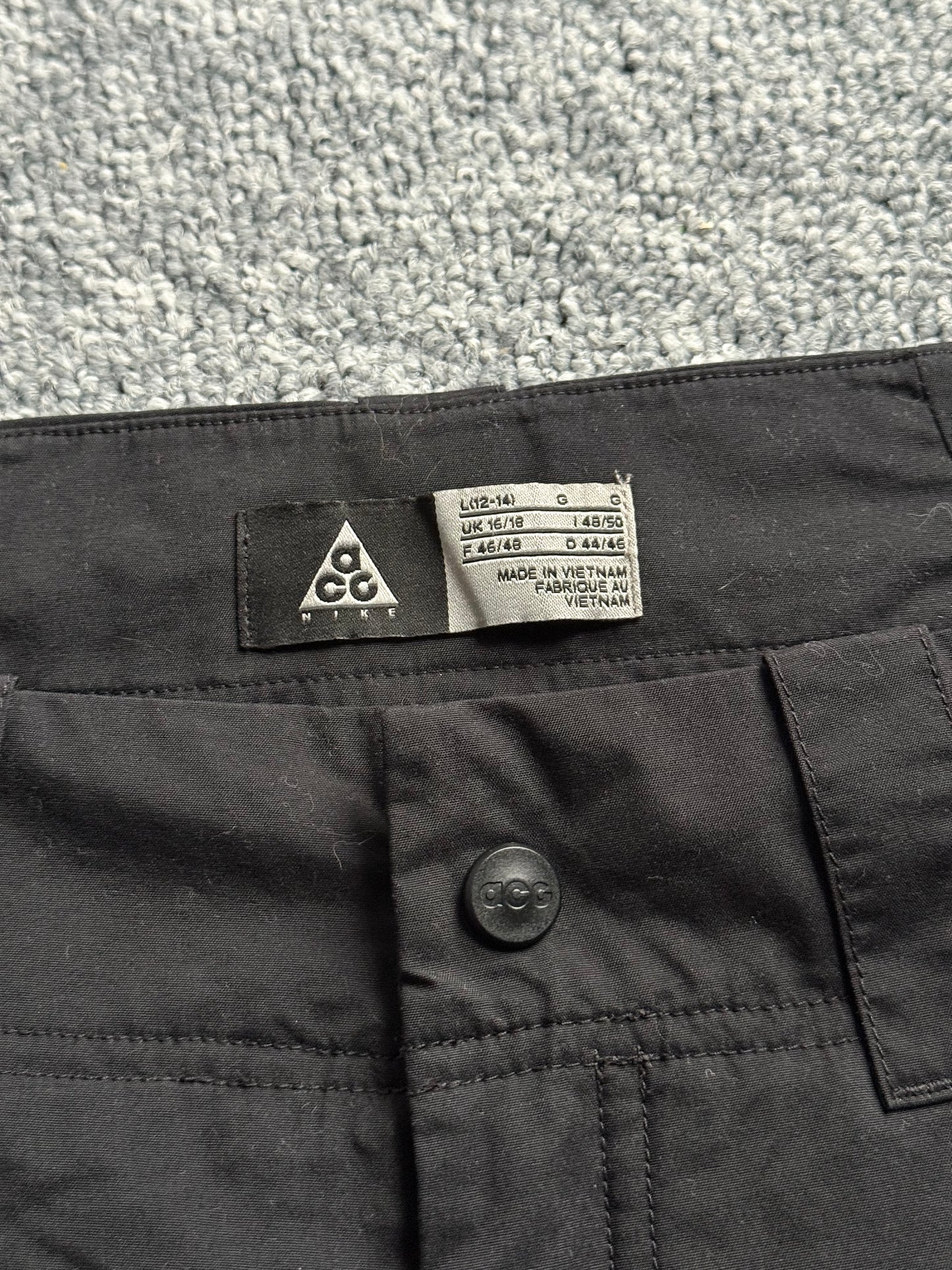 Nike ACG Ski Snow Winter Black Pants