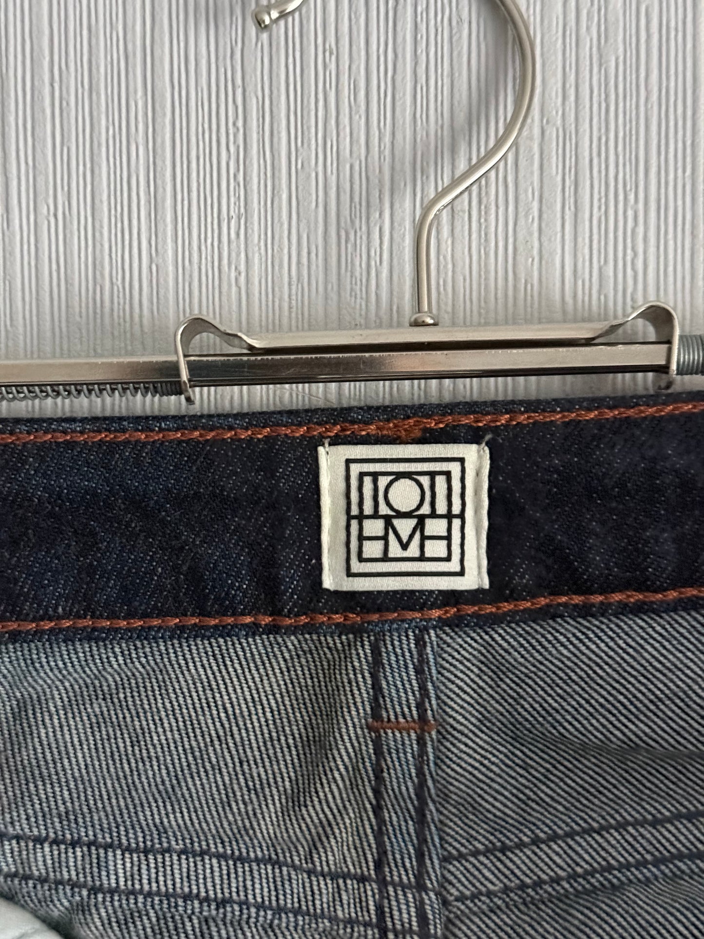 Toteme Barrel-leg Raw Denim Jeans
