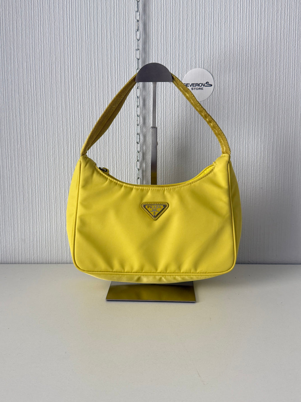Prada Re-edition 2000 Nylon Shoulder Bag In Yellow
