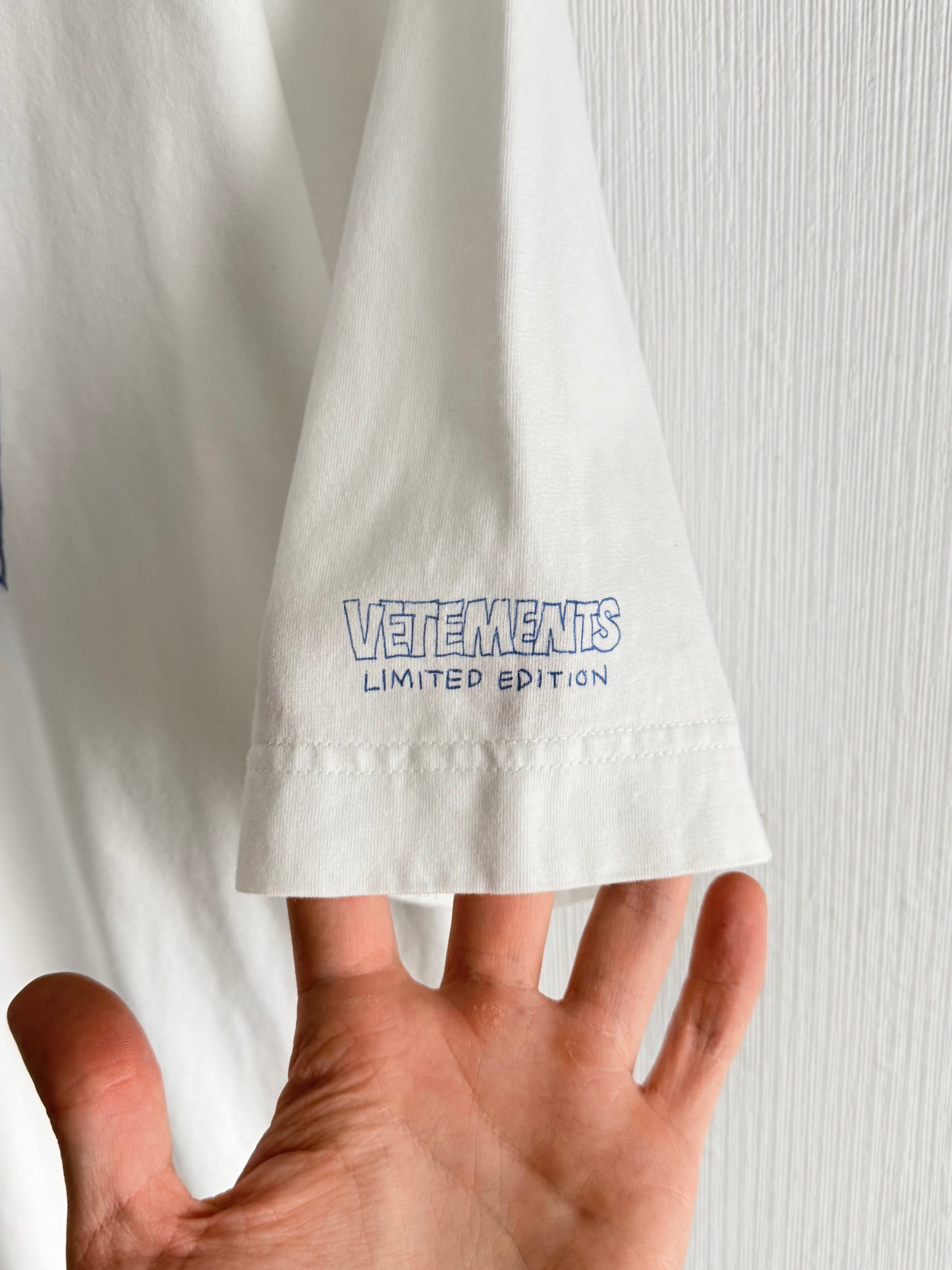 Vetements White Scribbled Car T-Shirt