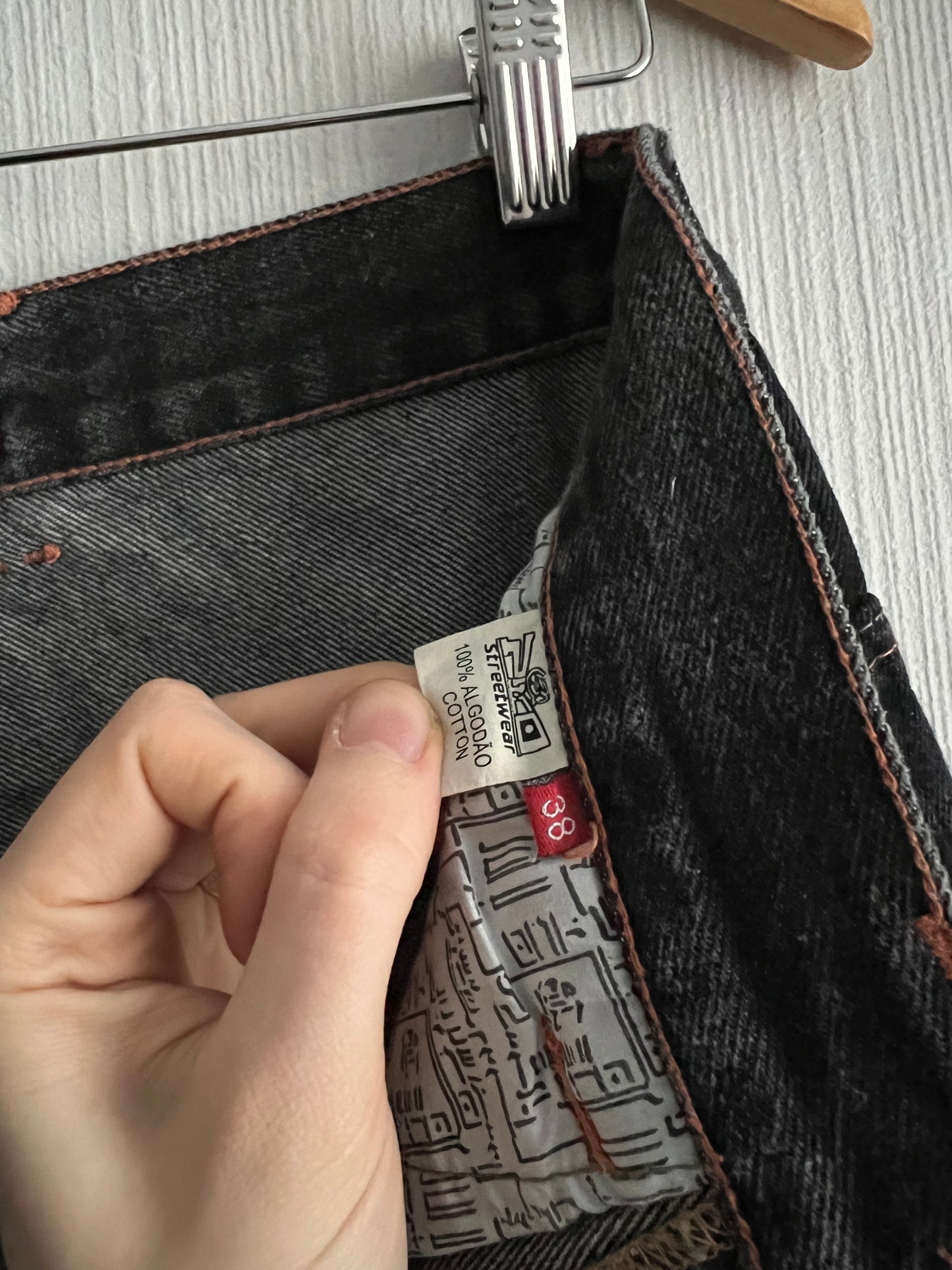 Pico 2000s Loose Fit Jeans