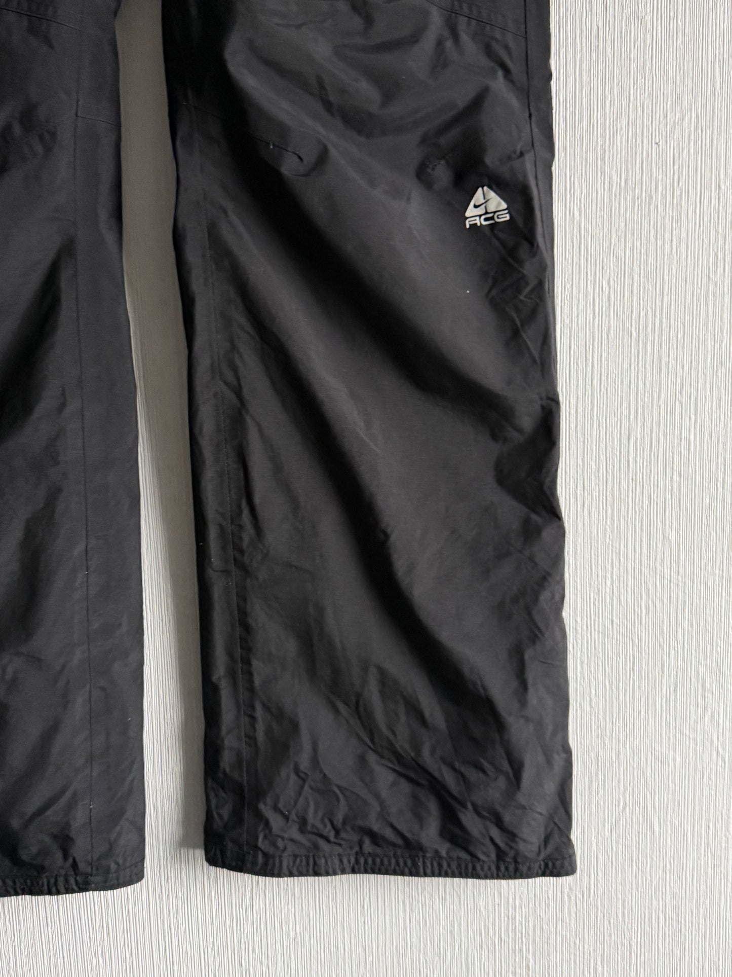 Nike ACG Ski Snow Winter Black Pants