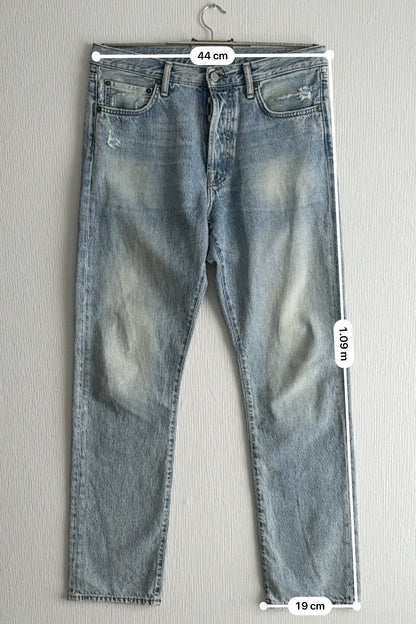 Acne Studios 1996 Light Blue Trash
Mens Jeans