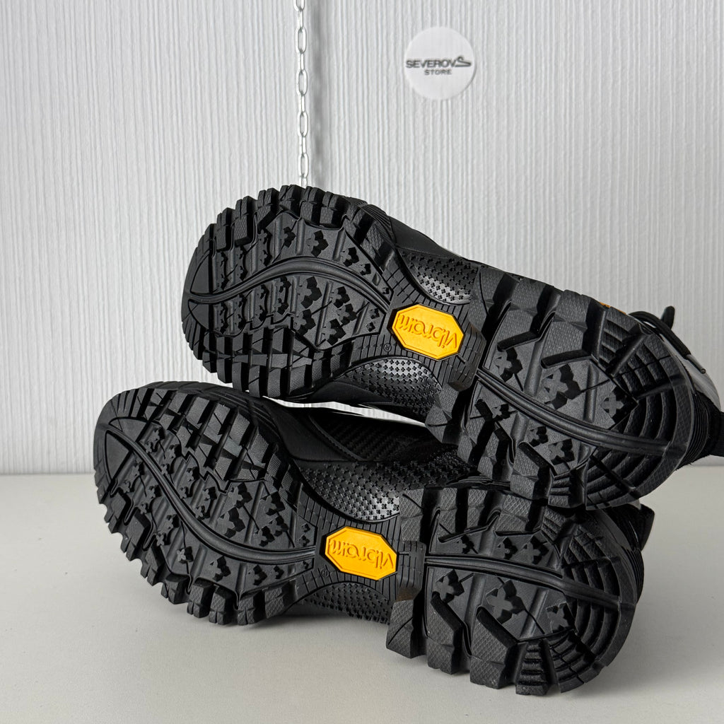 Alyx x ROA Carbon Fiber Hiking
Boots
