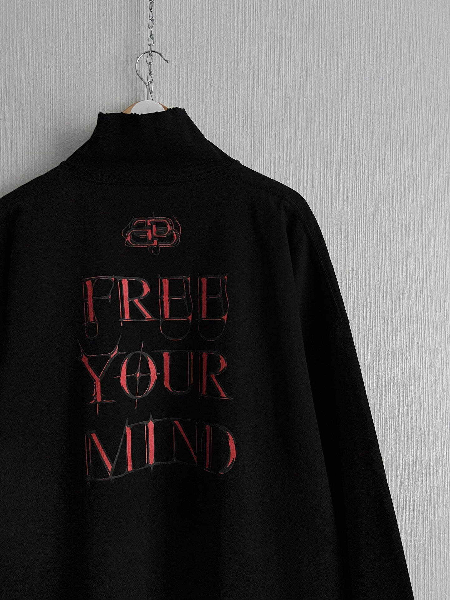 Balenciaga AW20 Free Your Mind Distressed T-shirt