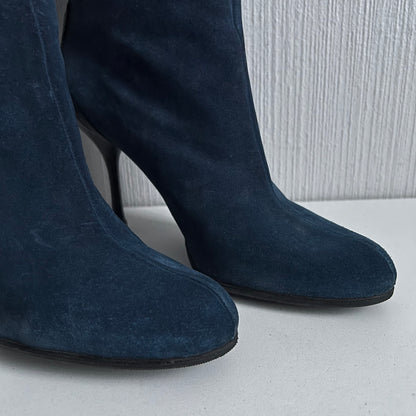 Gucci Blue Suede Chain-Link Accents Heels High Women’s Boots