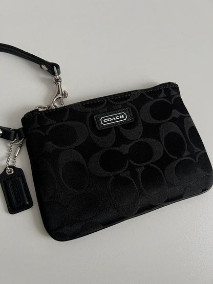 Coach Wristlet Signature Wallet Wrist Bag