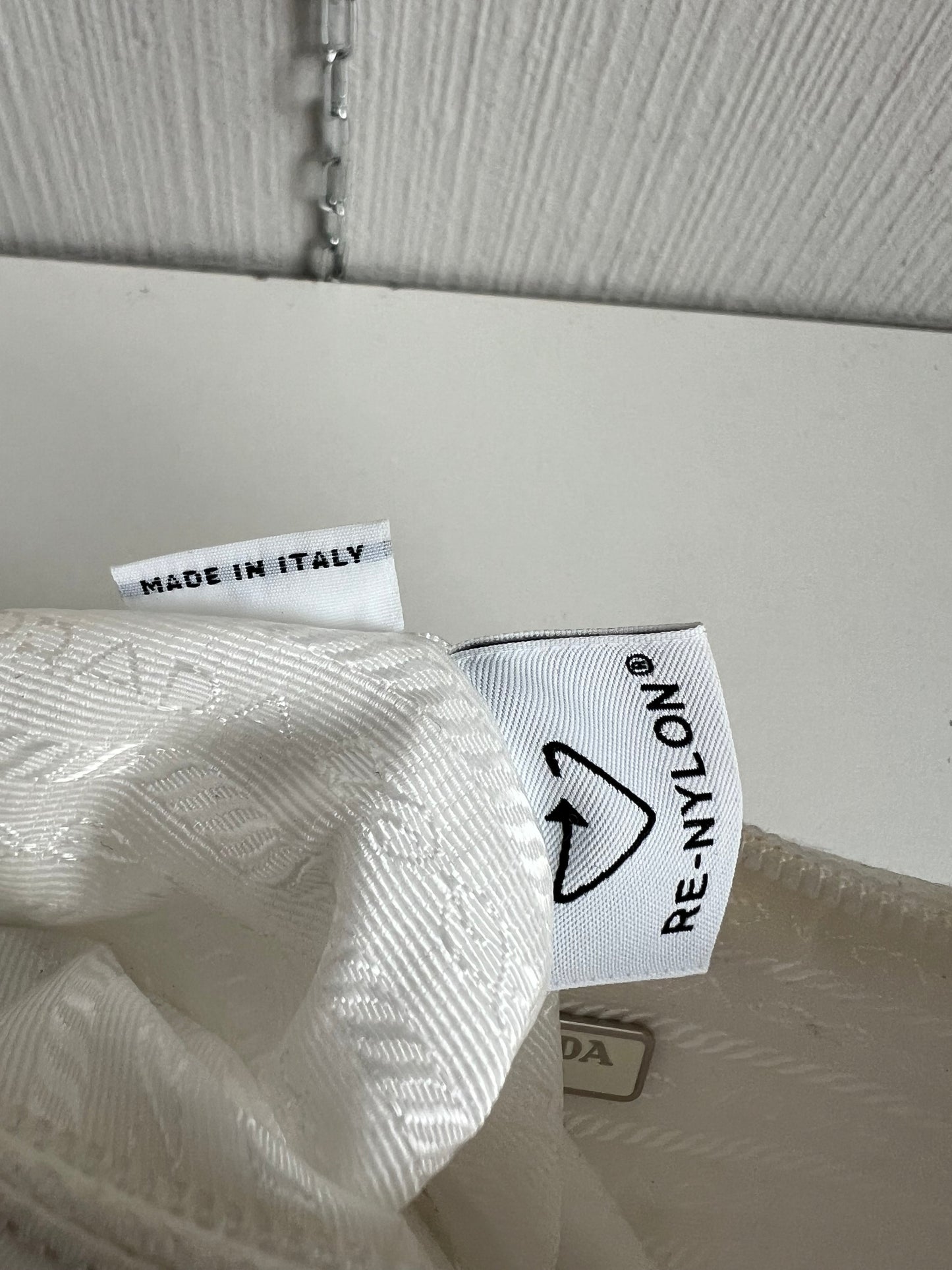 Prada Re-Edition 2000 White Shoulder Bag