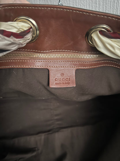 Gucci Positano Tote Handbag in Brown Leather