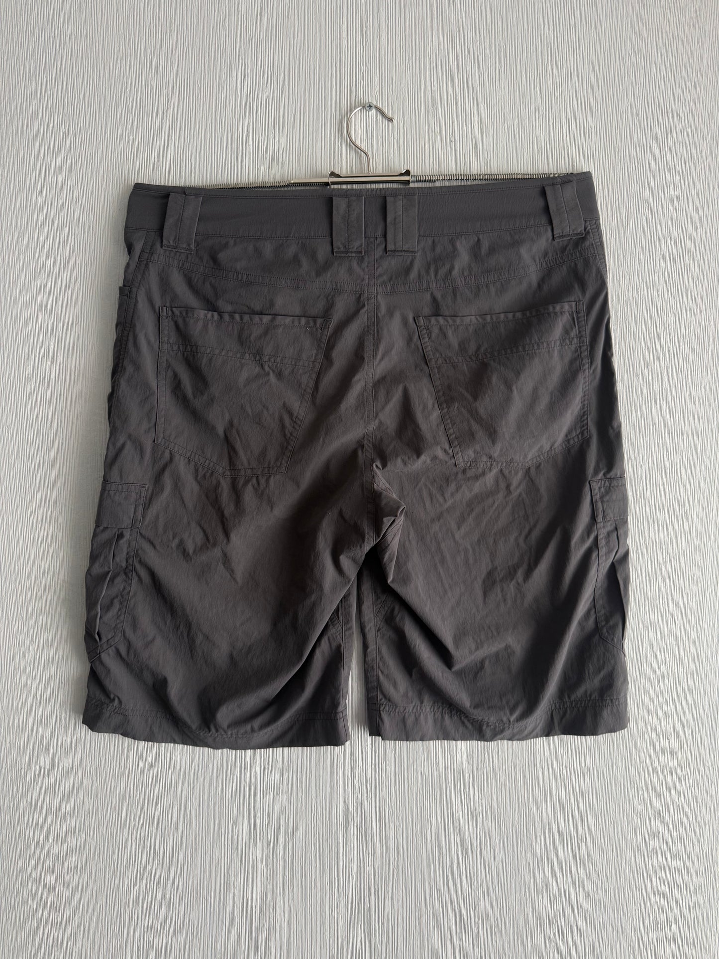Arc'teryx Rampart Men's Nylon Shorts in Grey