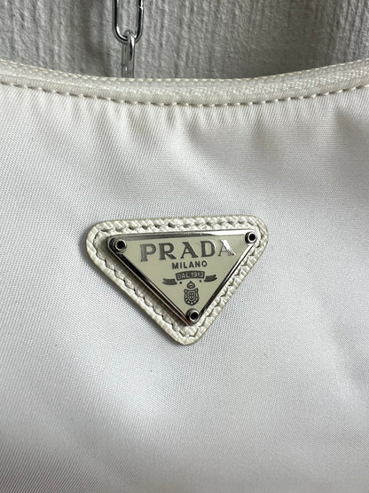 Prada Re-Edition 2000 White Shoulder Bag