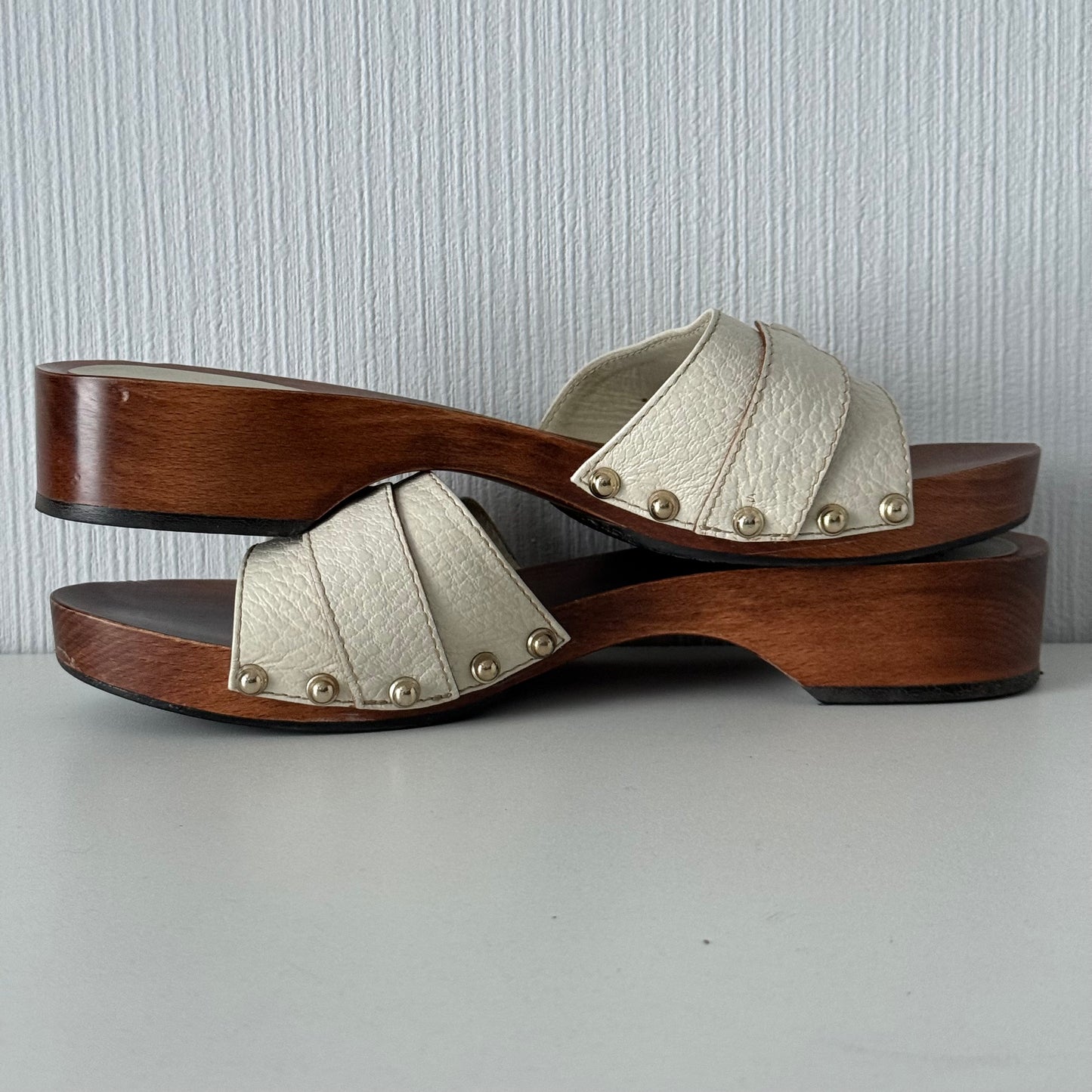 Gucci White Leather Horsebit Wooden Clogs Mules