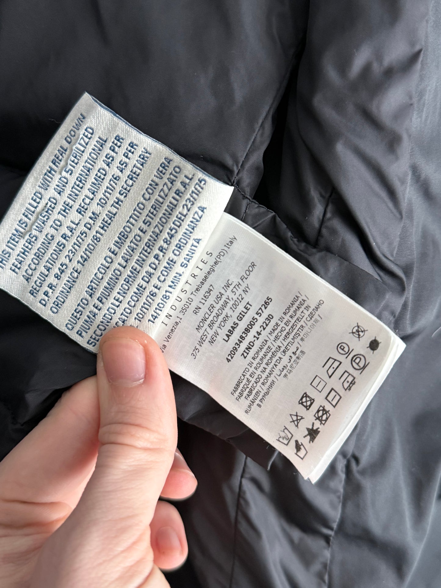 Moncler Black Down Labas Vest