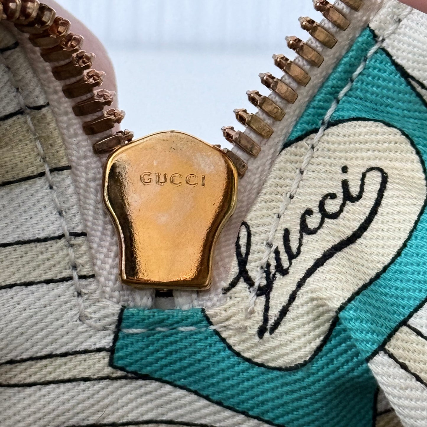 Gucci Horsebit Bamboo Vintage Shoulder Bag