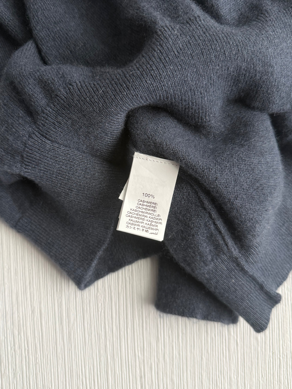 Brunello Cucinelli Navy Cashmere Womens Turtleneck Sweater