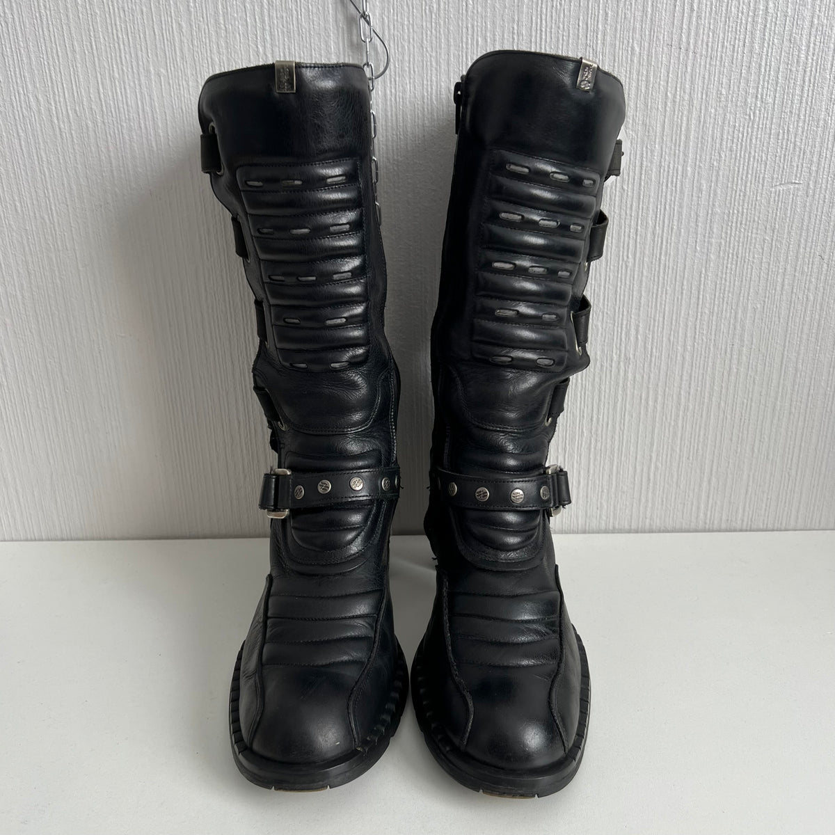 New Rock Trail Heeled Black Leather Boots