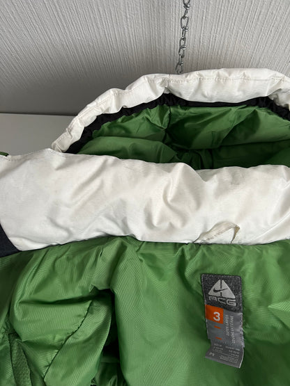 Vintage Nike ACG Women’s Puffer Down Ski Jacket