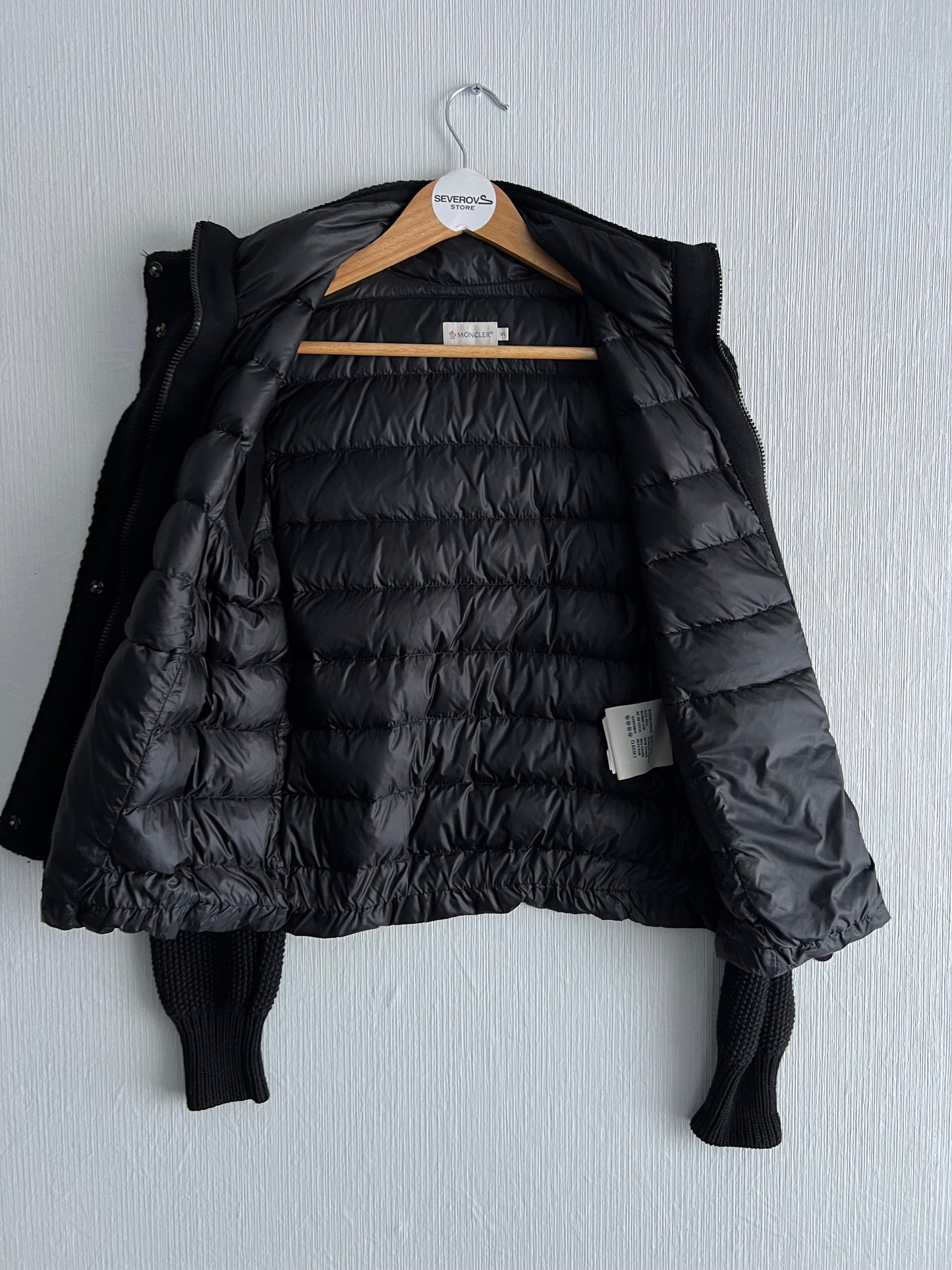 Moncler Maglione Tricot Knitted Cardigan