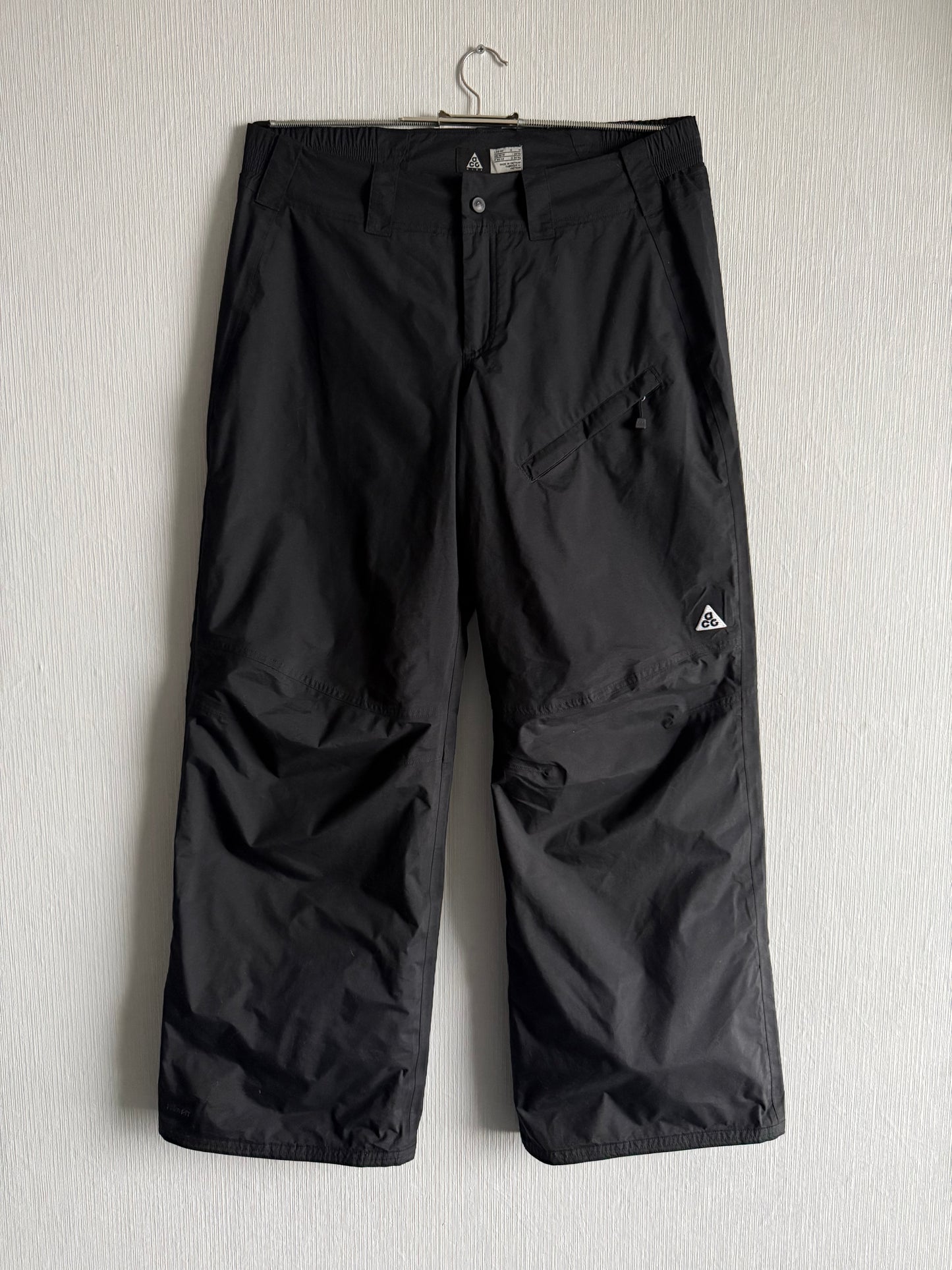 Nike ACG Ski Snow Winter Black Pants