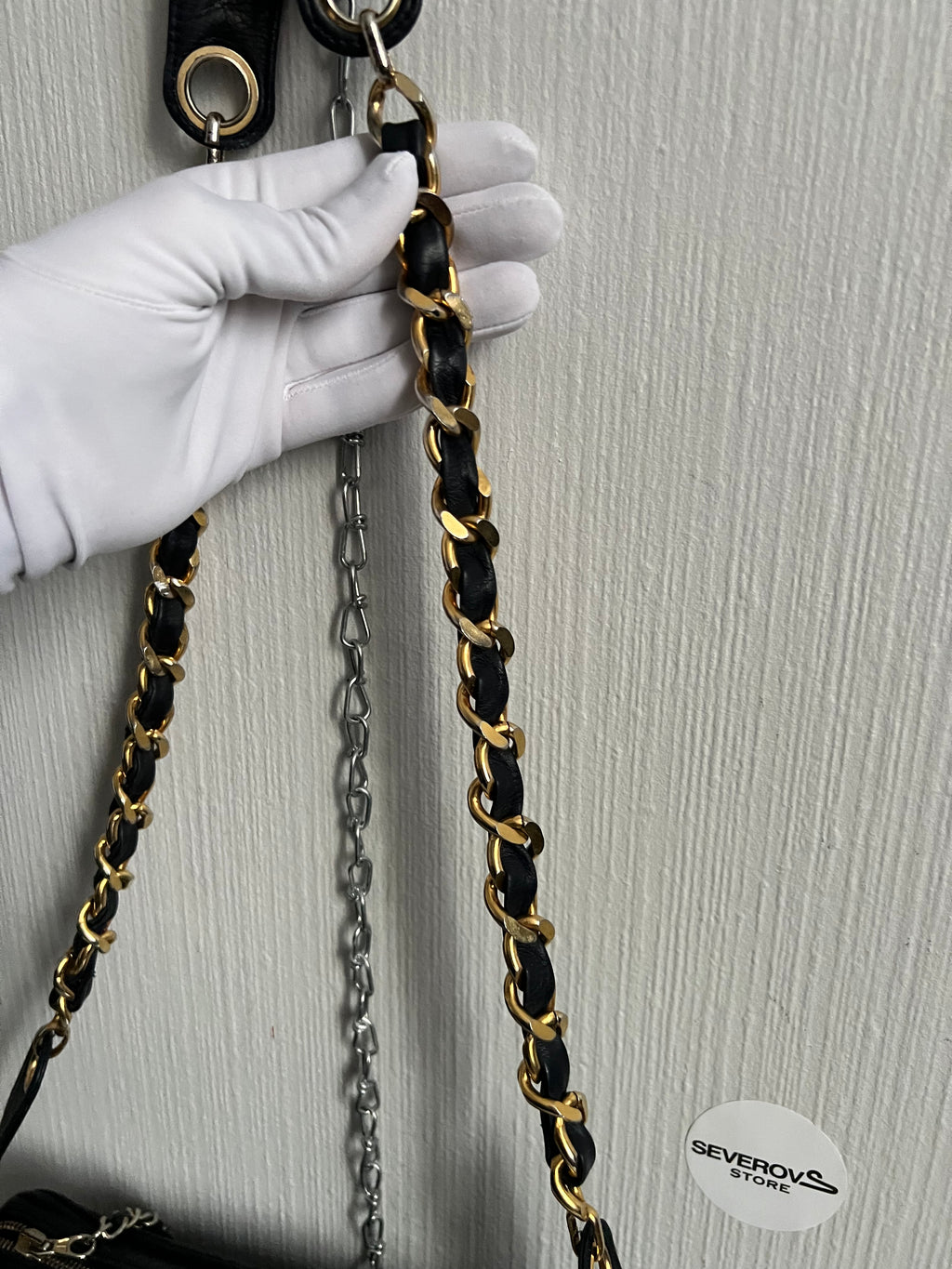 Chanel Vintage 1991 Diamond-Quilted Shoulder Bag