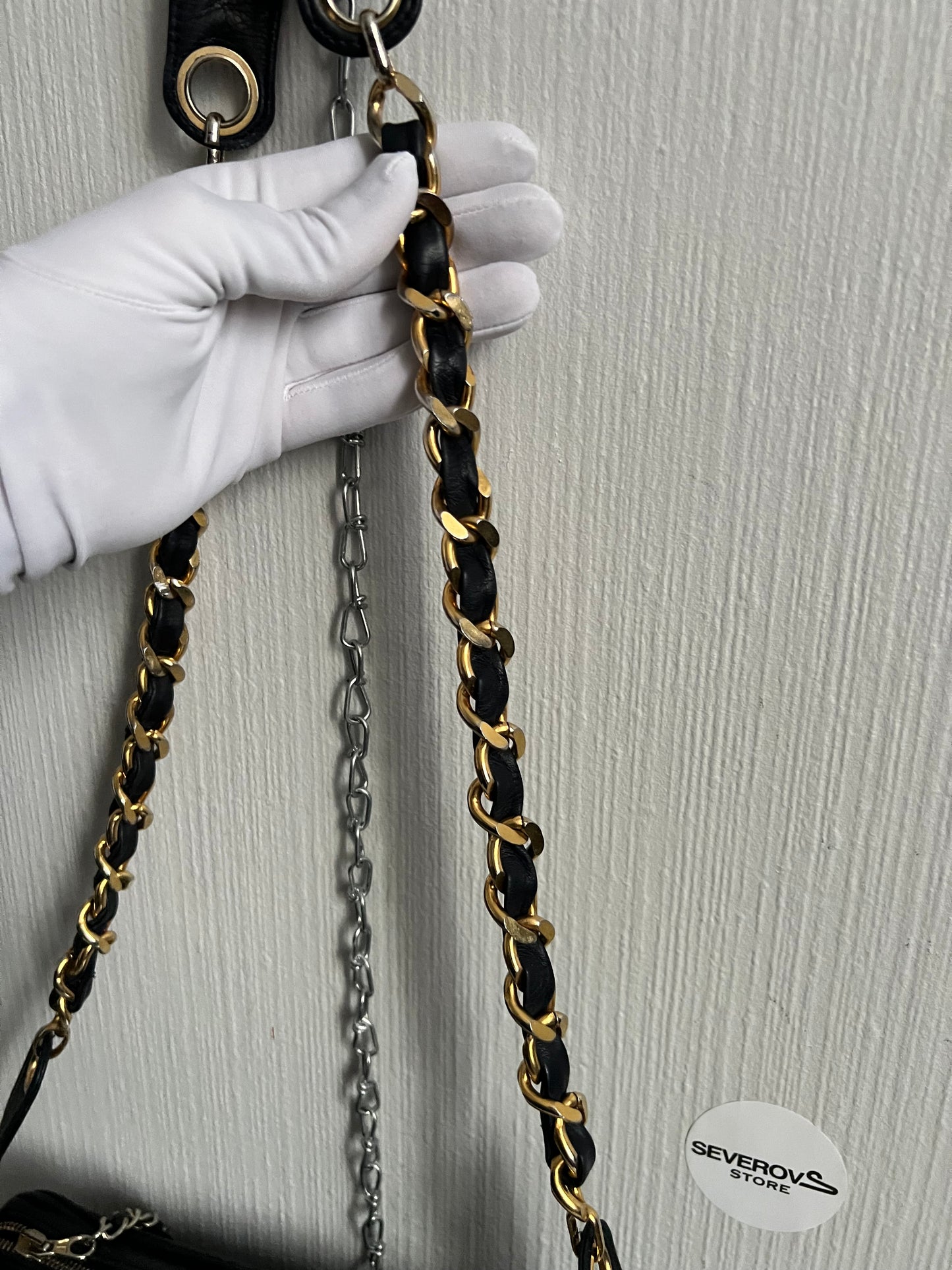 Chanel Vintage 1991 Diamond-Quilted Shoulder Bag