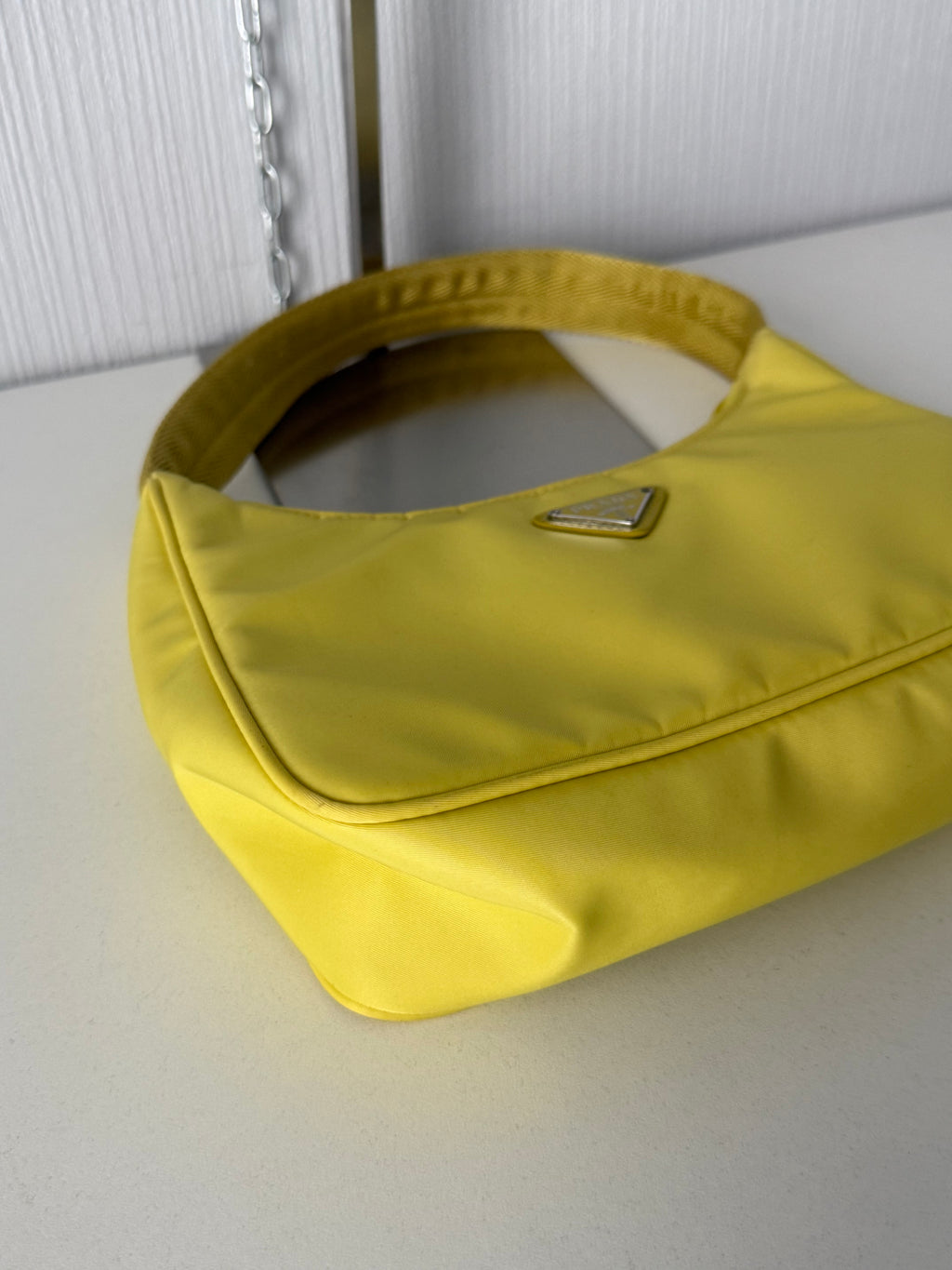 Prada Re-edition 2000 Nylon Shoulder Bag In Yellow