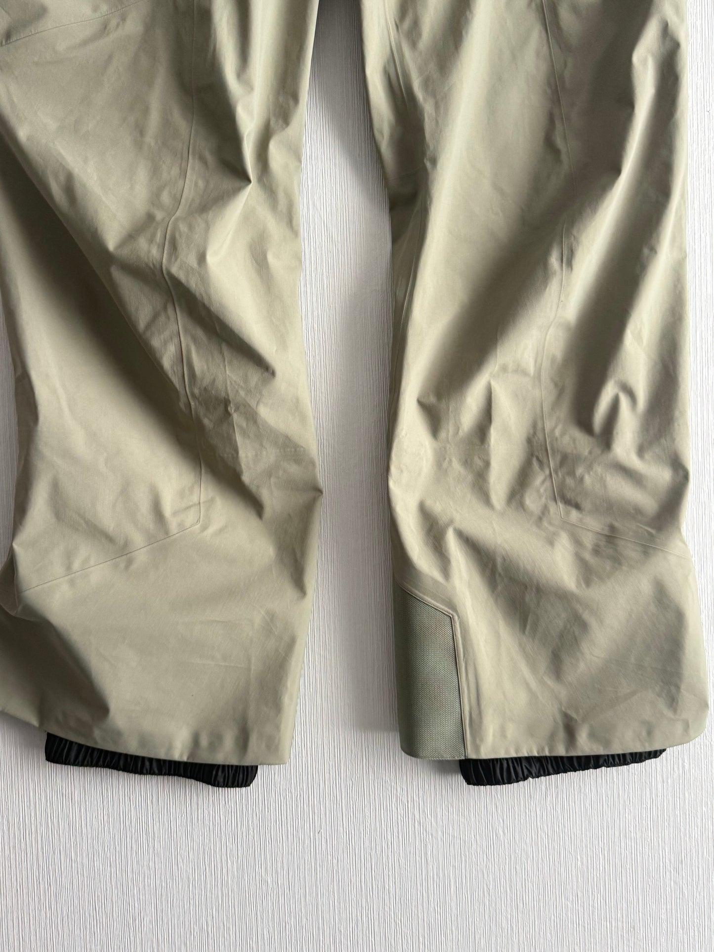 Arc’teryx Sabre Pant Men's in Quail Grey