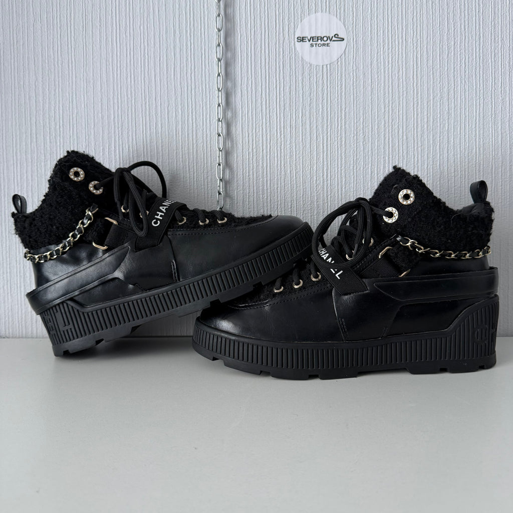 Chanel Chain Sneaker Black Leather Shoes