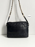 Chanel Vintage 1991 Diamond-Quilted Shoulder Bag