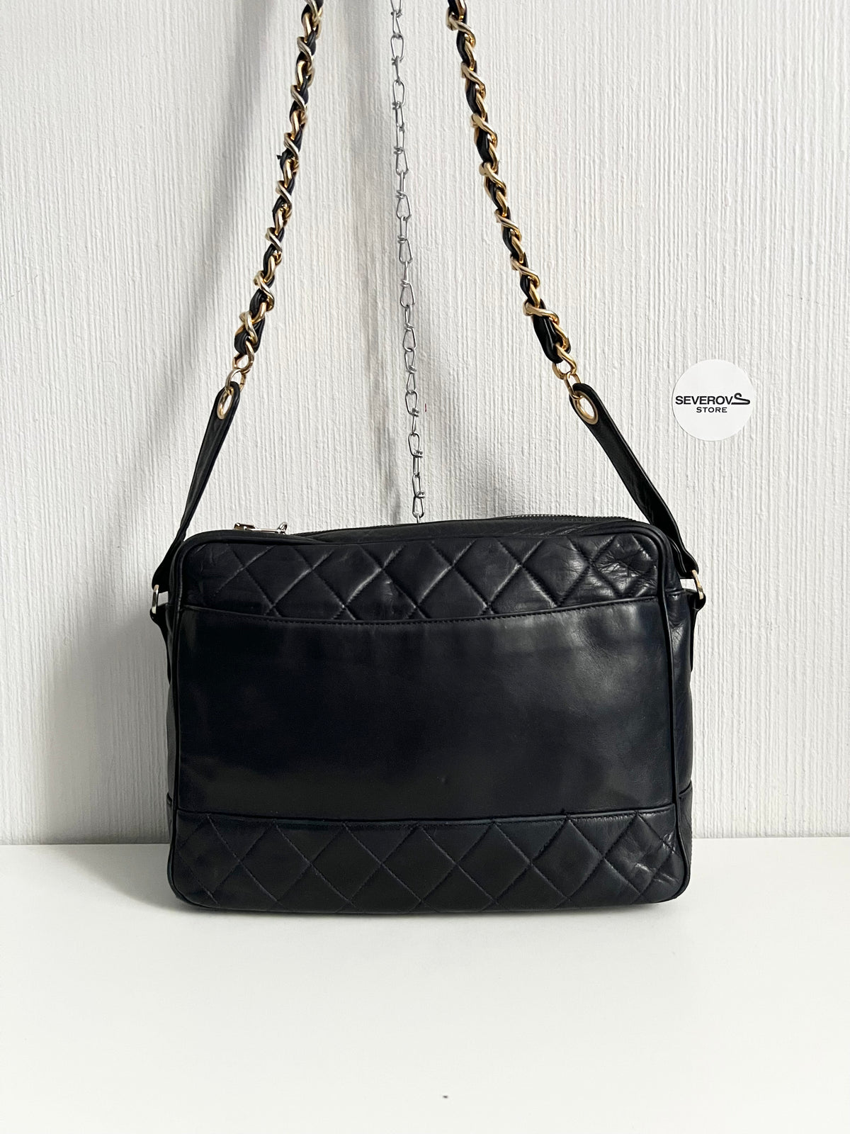 Chanel Vintage 1991 Diamond-Quilted Shoulder Bag