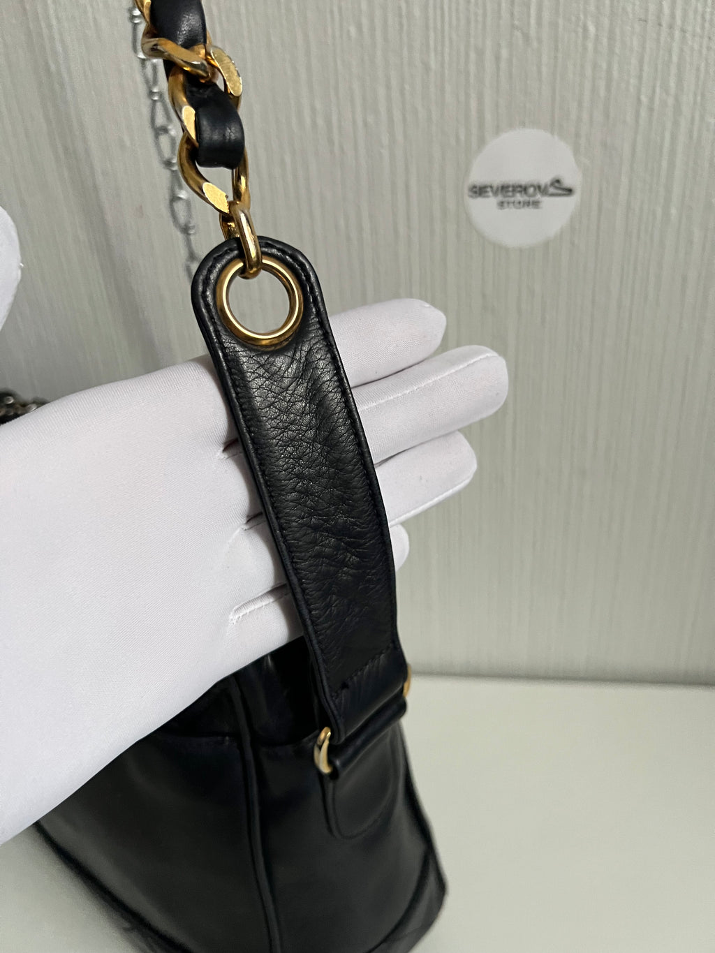 Chanel Vintage 1991 Diamond-Quilted Shoulder Bag