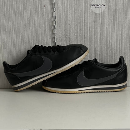 Nike Cortez In Black Leather