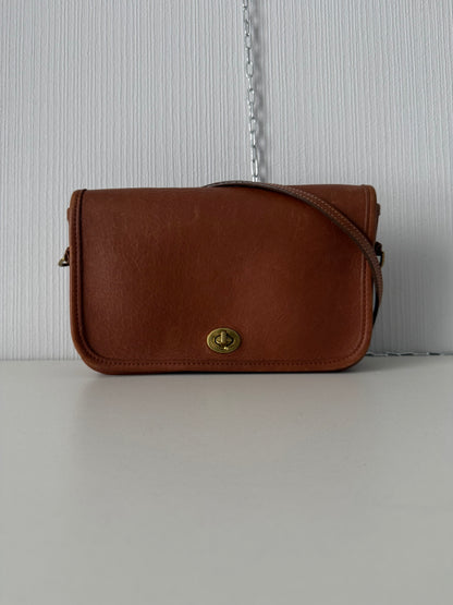 Coach Vintage 9755 Legacy Pocket Bag