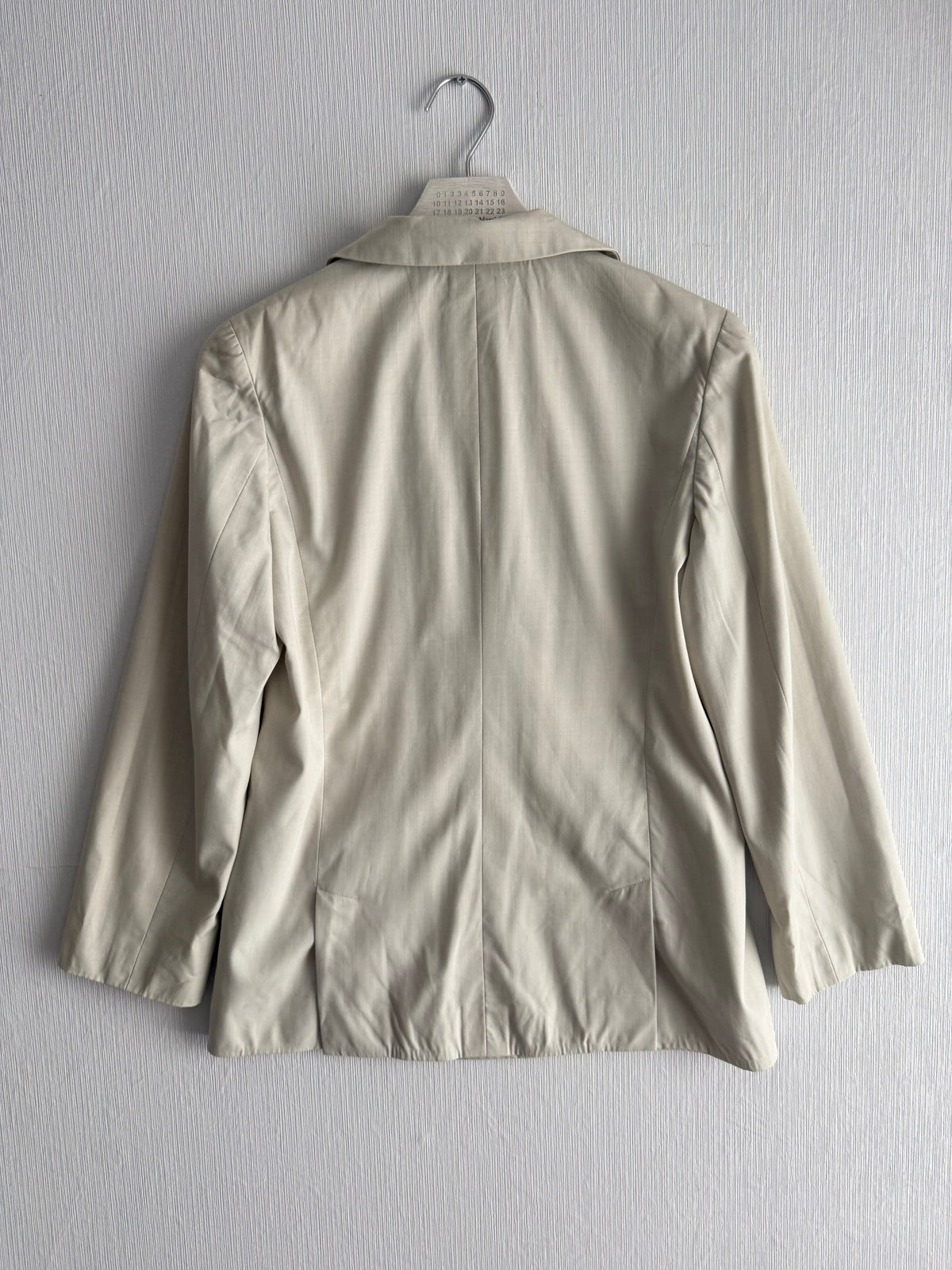 Chanel Beige Lightweight Wool Blazer