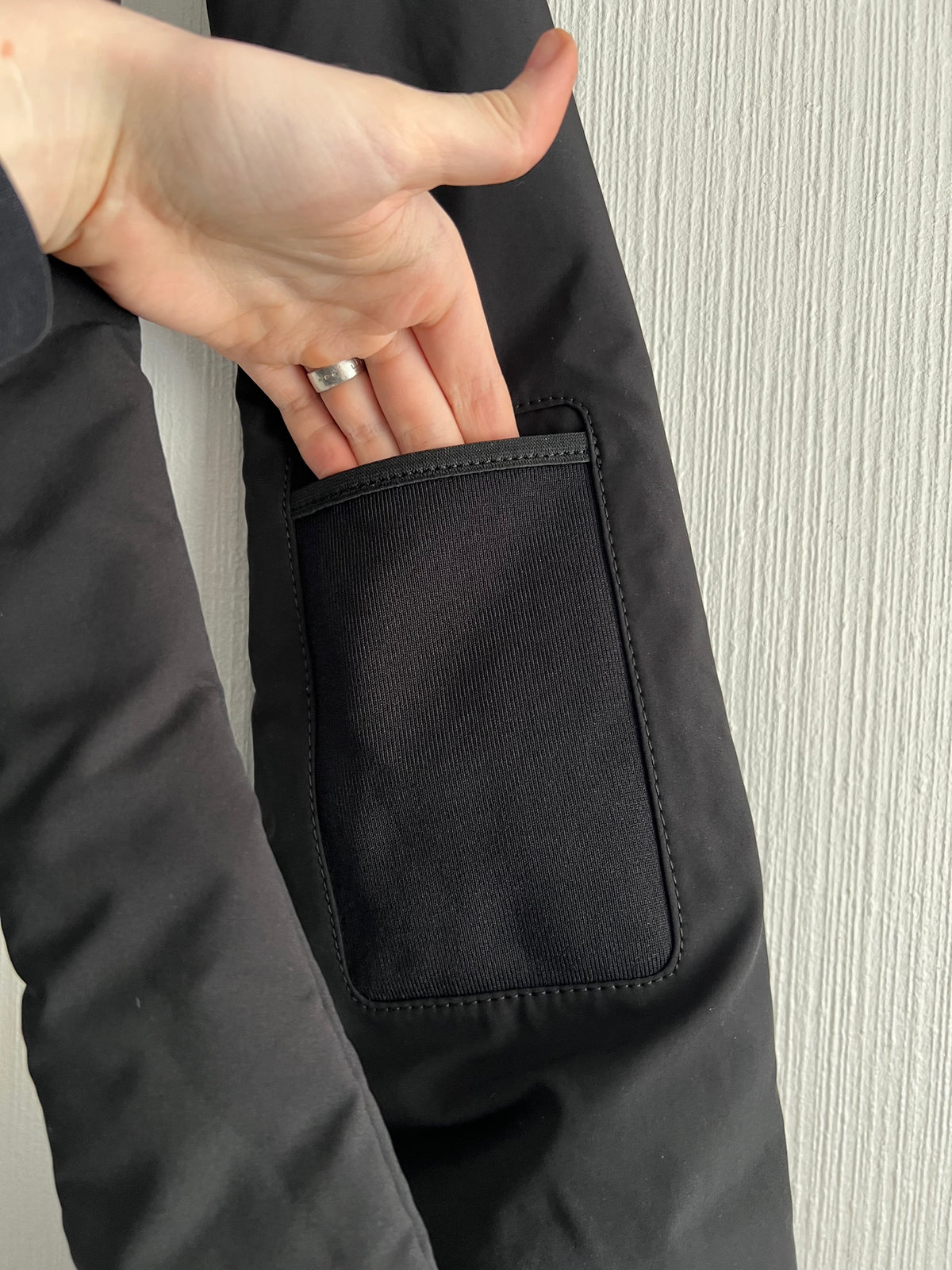 YGEBB Yeezy x Gap Engineered by Balenciaga Snake Bag