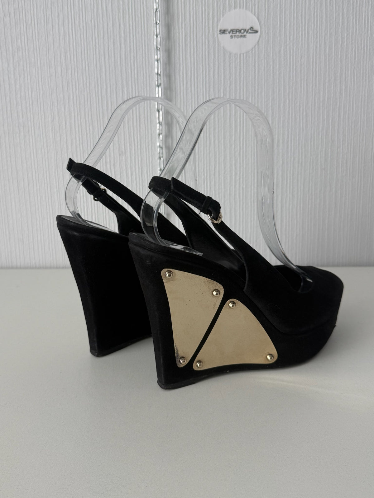 Gucci Indy Black Suede Wedge Sandals