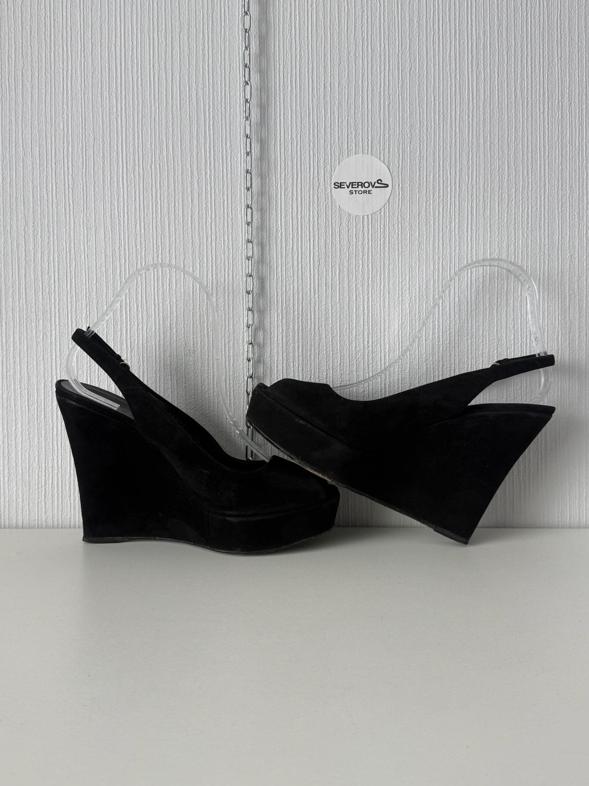 Gucci Indy Black Suede Wedge Sandals