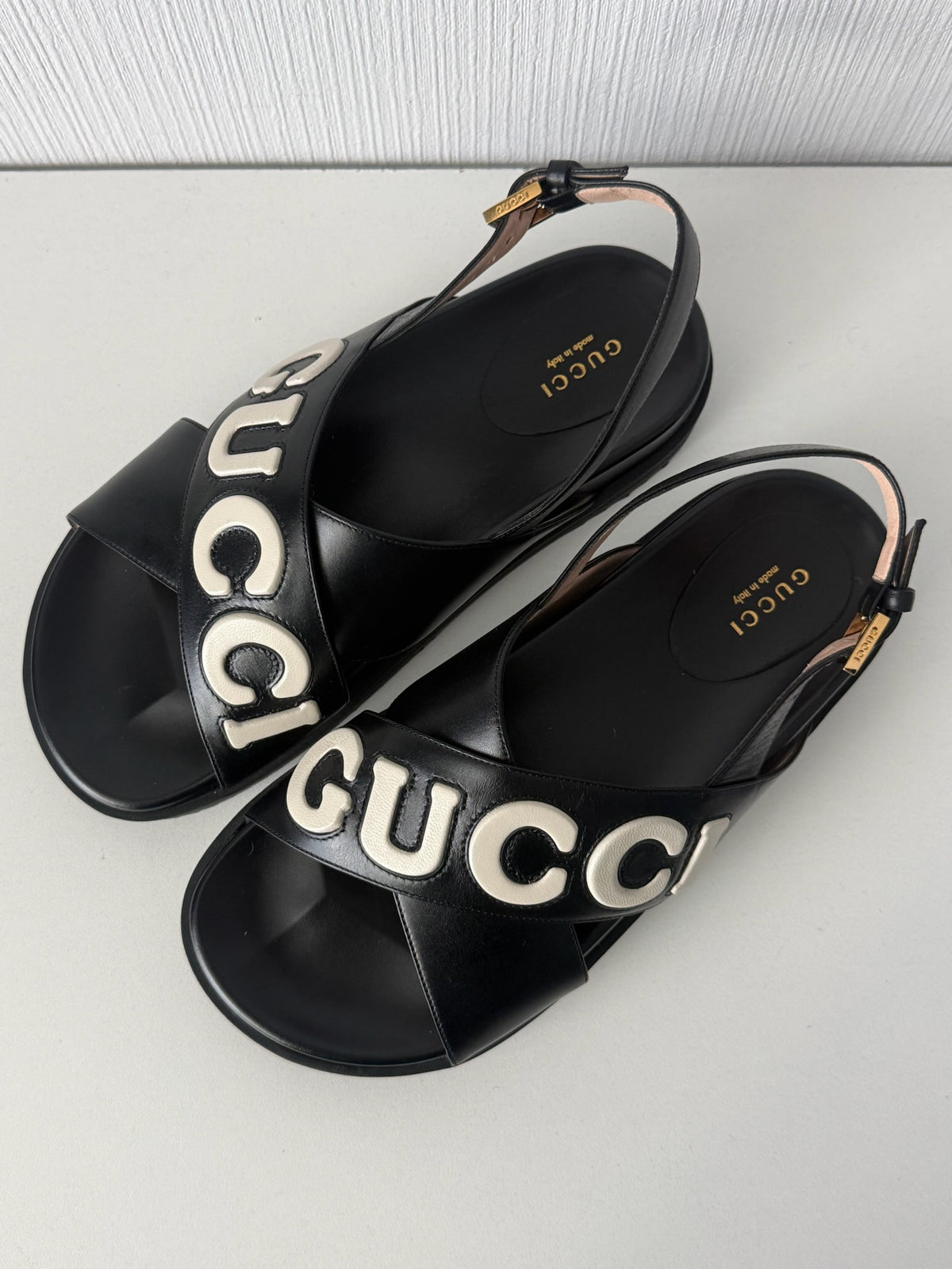 Gucci Black Leather Logo Cross Strap Womens Sandals