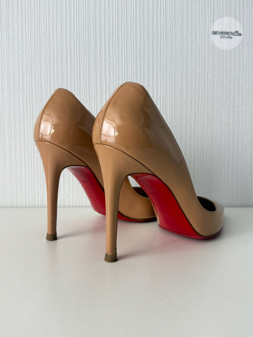 Christian Louboutin Pigalle 100 Nude Patent Calf Womens Pumps