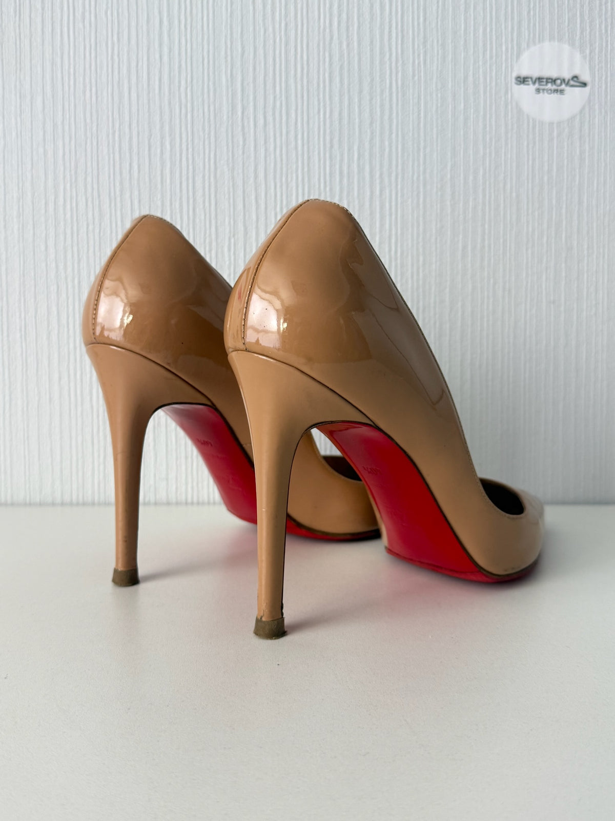 Christian Louboutin Pigalle 100 Nude Patent Calf Womens Pumps