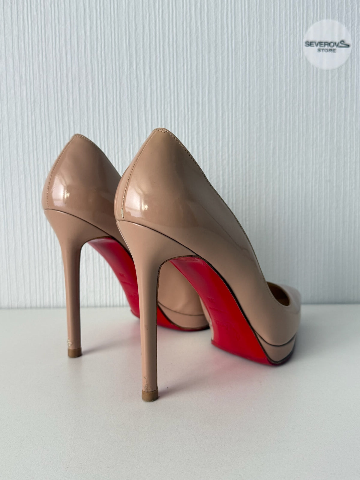 Christian Louboutin Nude Patent Leather Platform Stiletto Womens Pumps