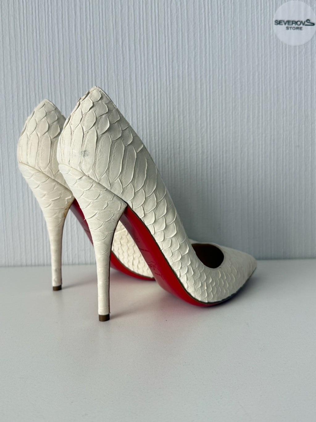 Christian Louboutin White Python Leather Stiletto Womens Pumps