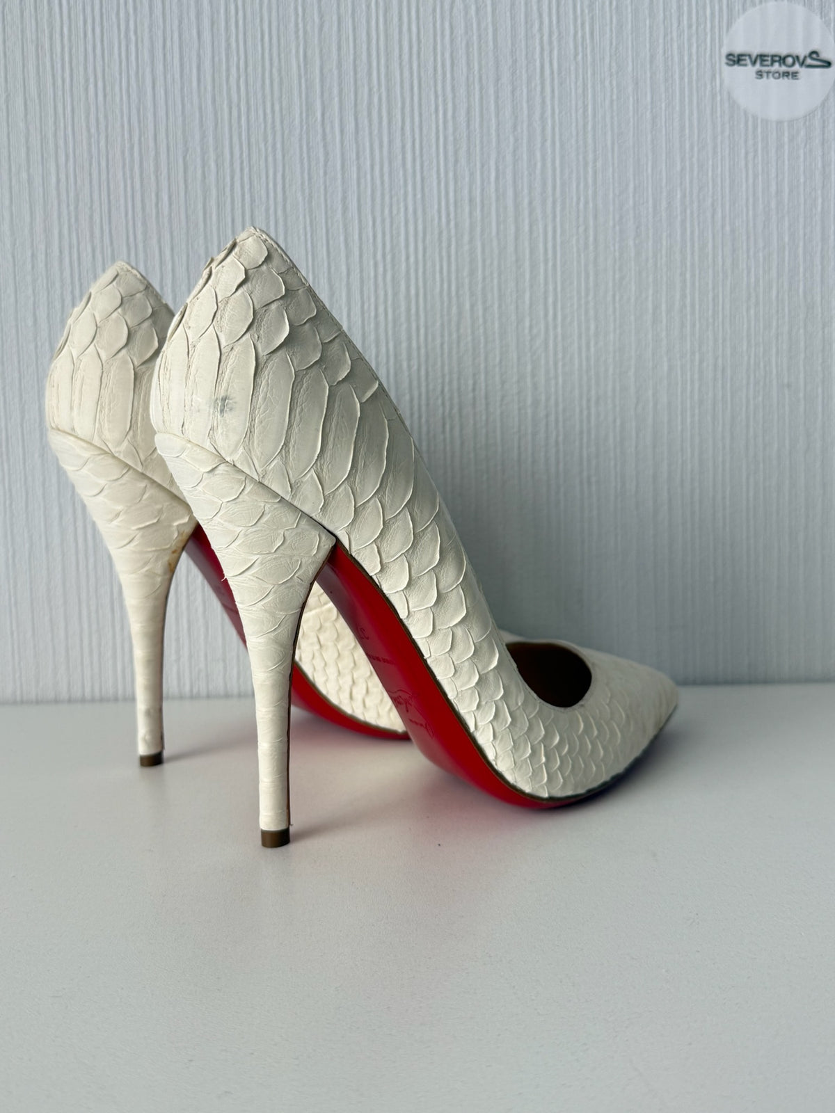 Christian Louboutin White Python Leather Stiletto Womens Pumps