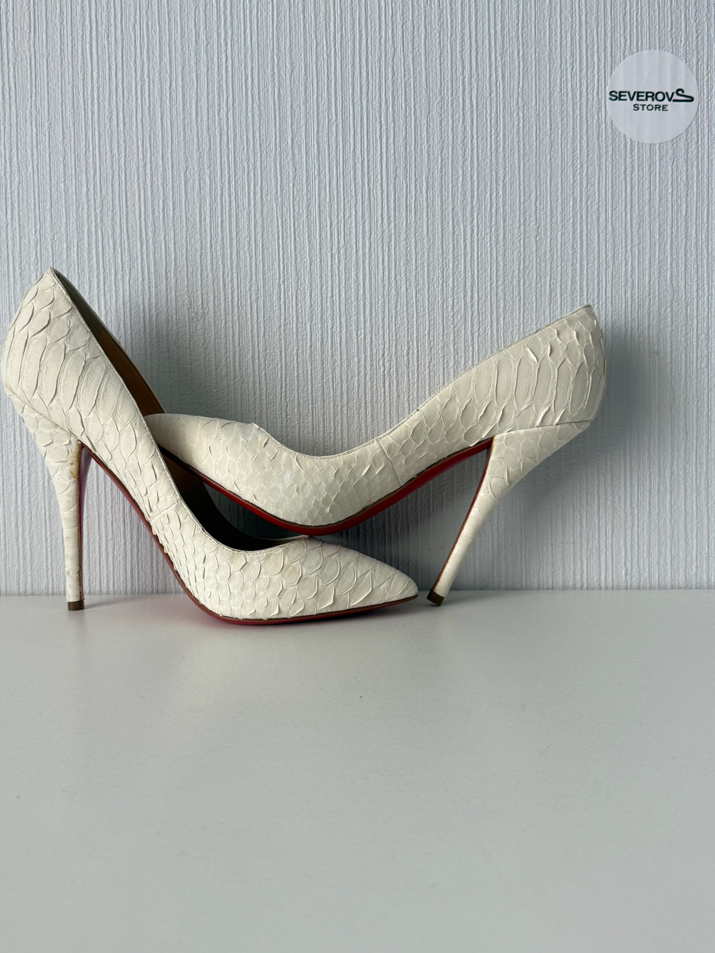 Christian Louboutin White Python Leather Stiletto Womens Pumps
